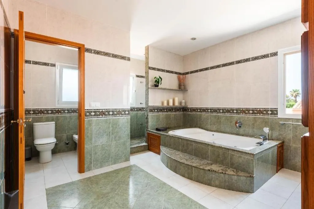 Villa Victoria Paradise 卡拉恩·布拉内斯