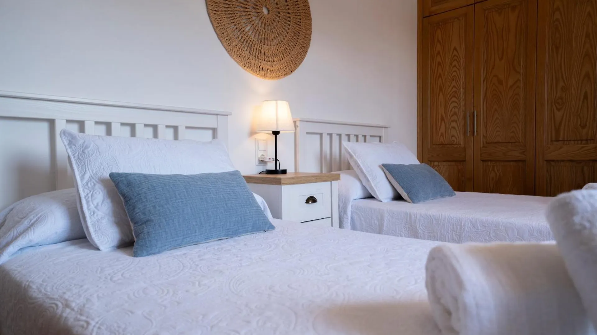 Villa Victoria Paradise Cala'N Blanes   Cala'N Blanes (Menorca)