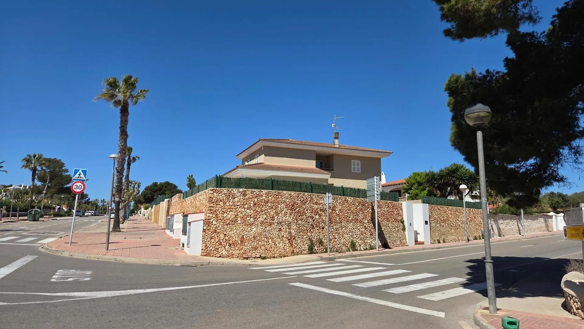 Villa Victoria Paradise Cala'N Blanes  Spain